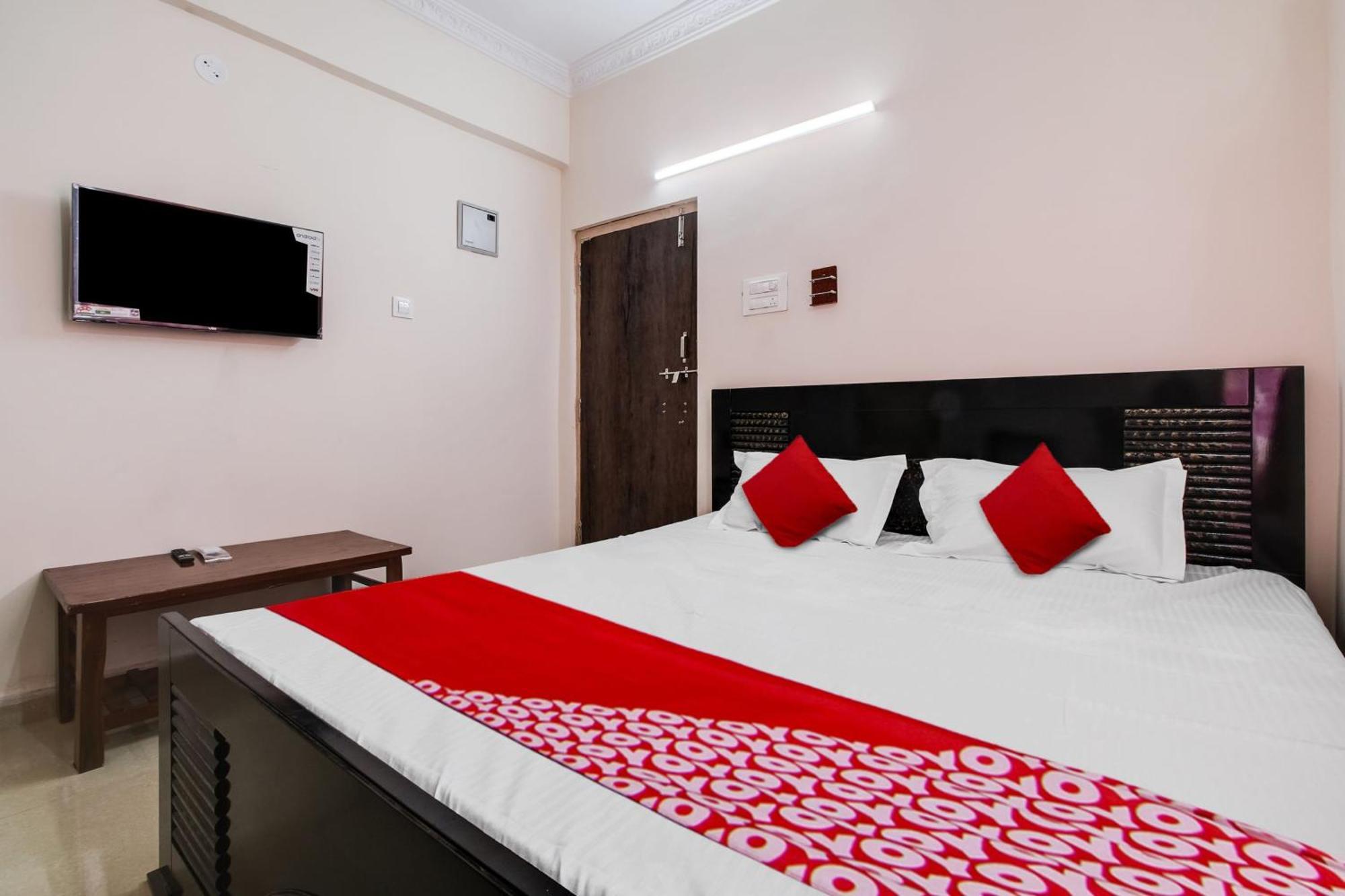 Hotel O Surya Prabha Kurmannapalem Exterior photo